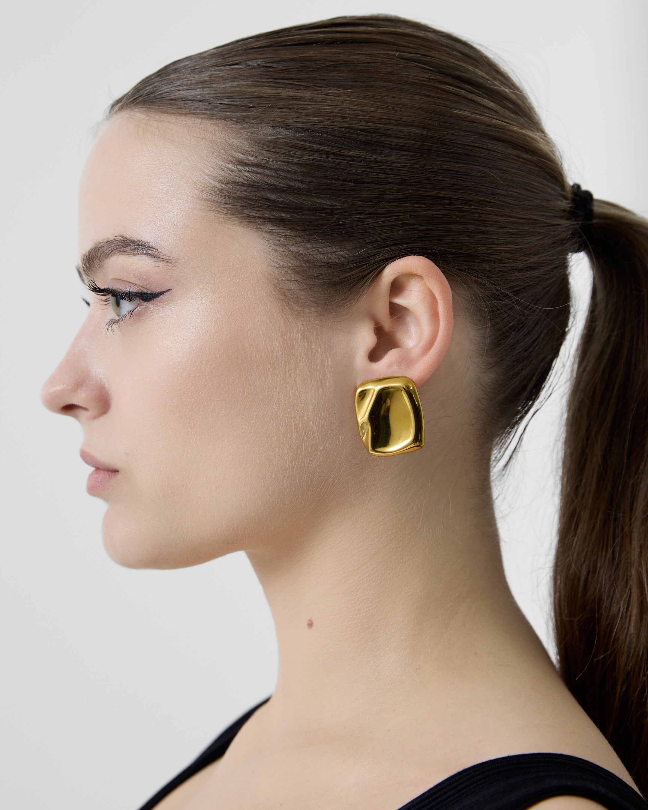 ELARA EARRINGS