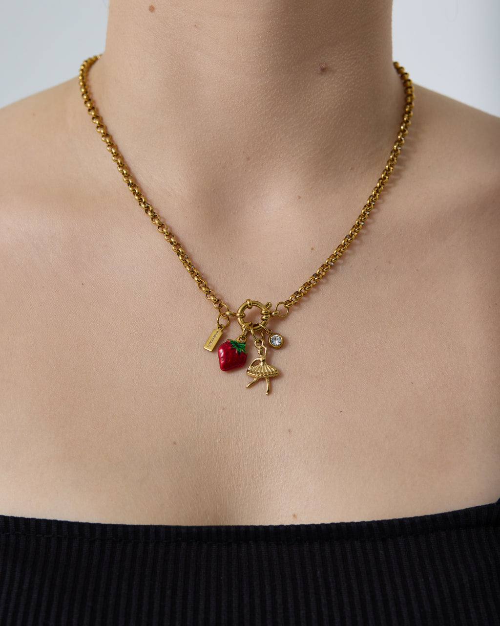 STRAWBERRY CHARM