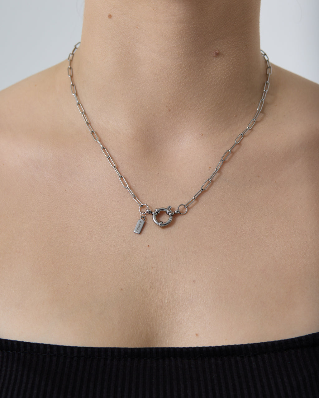PAPERCLIP CHAIN NECKLACE