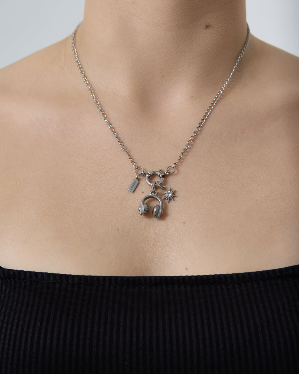 SPARKLE CHARM