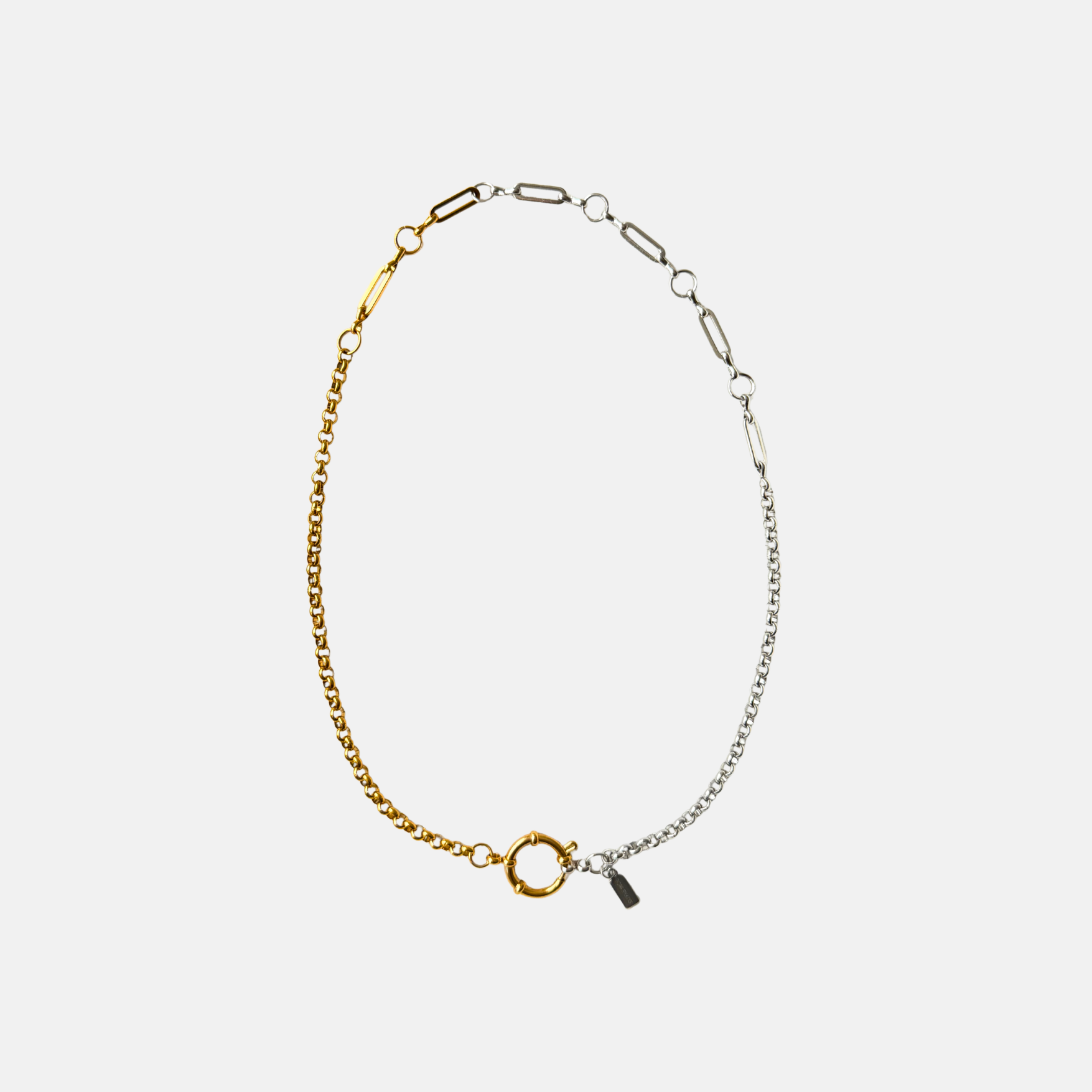ONE OF A KIND CHAIN NECKLACE