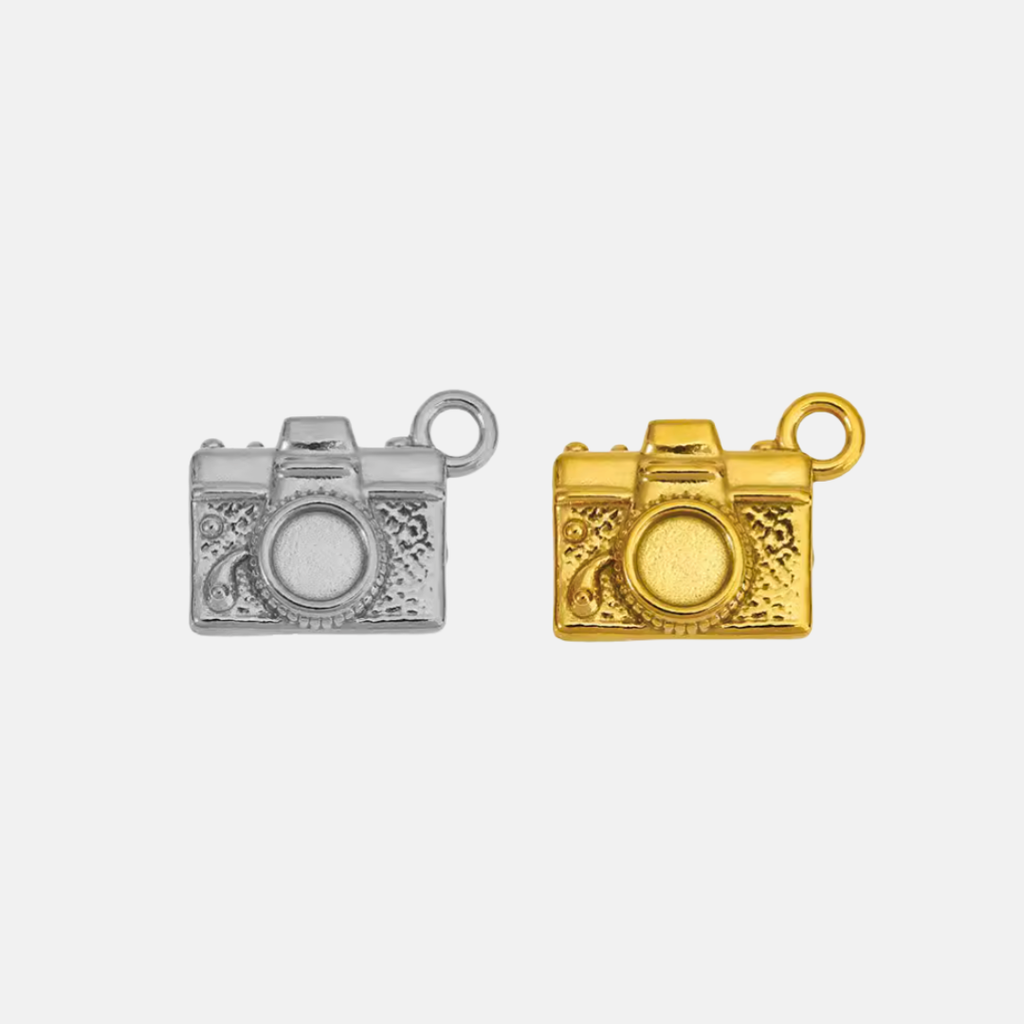 CAMERA CHARM