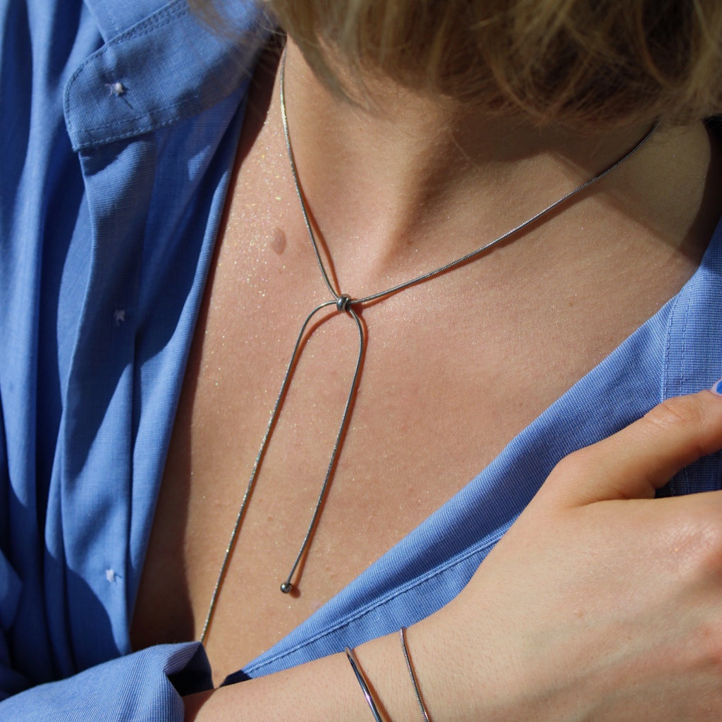 ADJUSTABLE NECKLACE